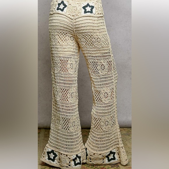POL Crochet Cream flare -Leg Pants/ gorgeous! - Picture 4 of 5